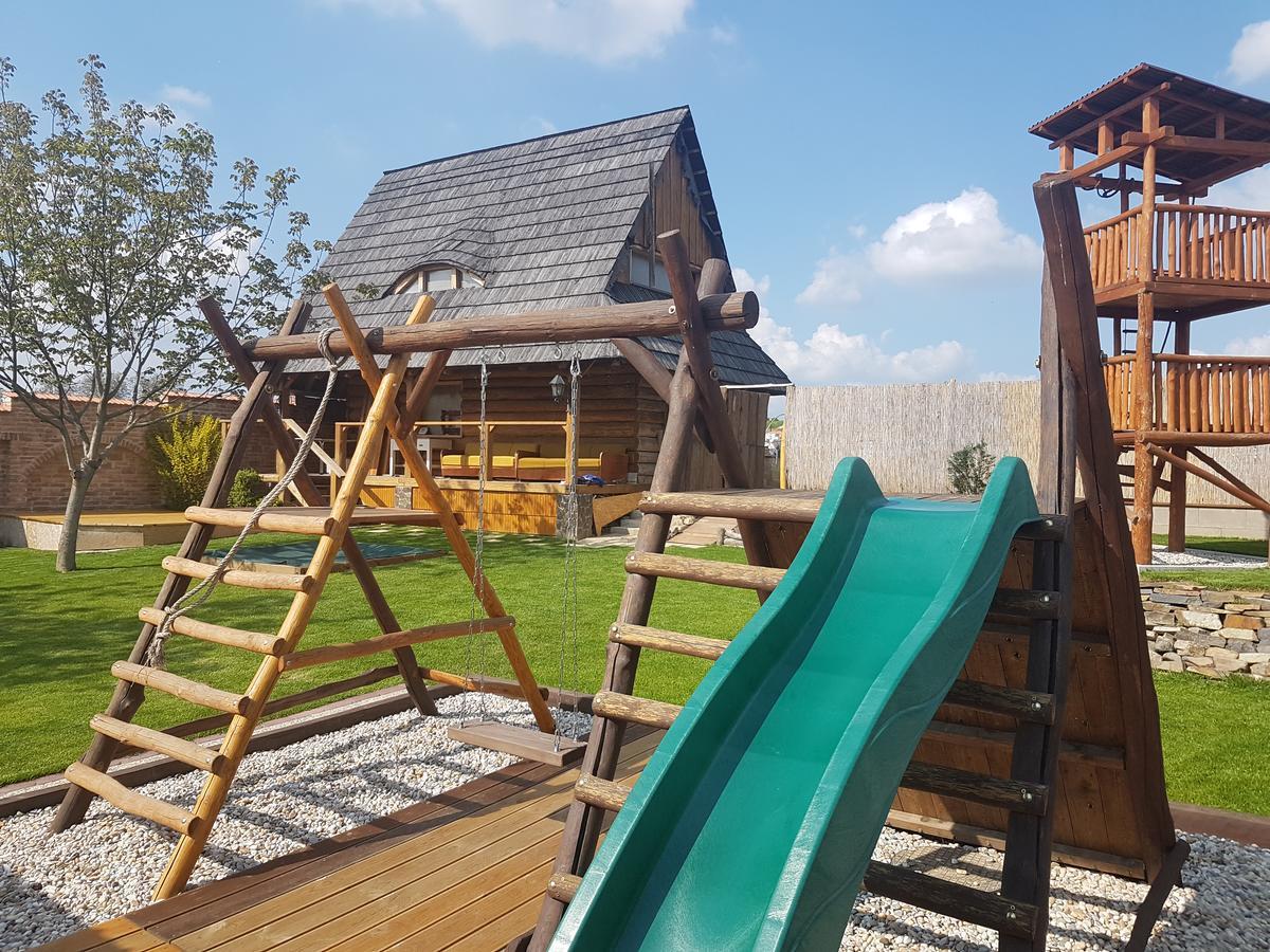 Dolna Krupa Agropenzion 7Divov מראה חיצוני תמונה